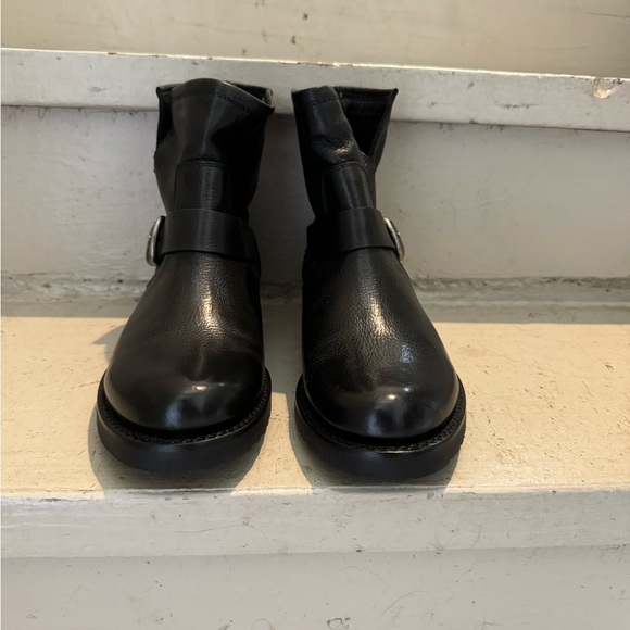 Frye Veronica Boots - Picture 3 of 5